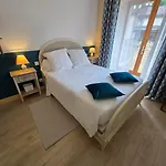 Viscomteaux Semesterbostad