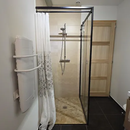 度假居 Viscomteaux 蒙蒂尼亚克