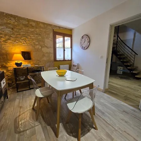 Viscomteaux Tatil Evi Montignac-Lascaux