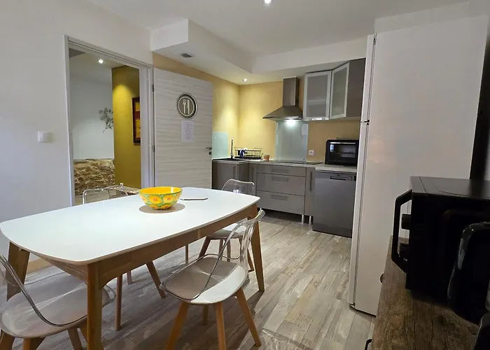 Viscomteaux 度假居 *