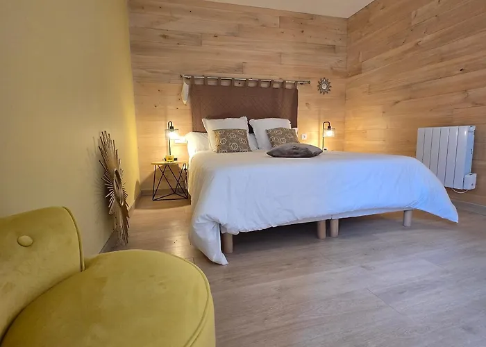 Viscomteaux 度假居 *