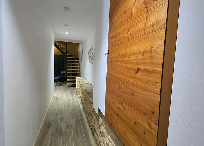 Viscomteaux 蒙蒂尼亚克