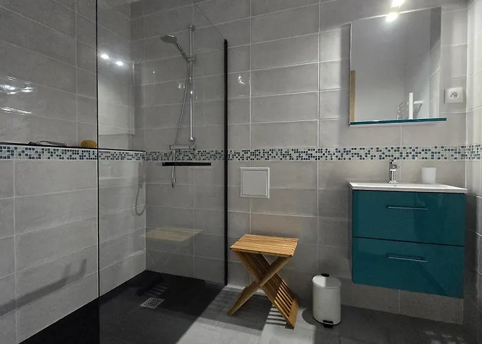 Viscomteaux 度假居 *